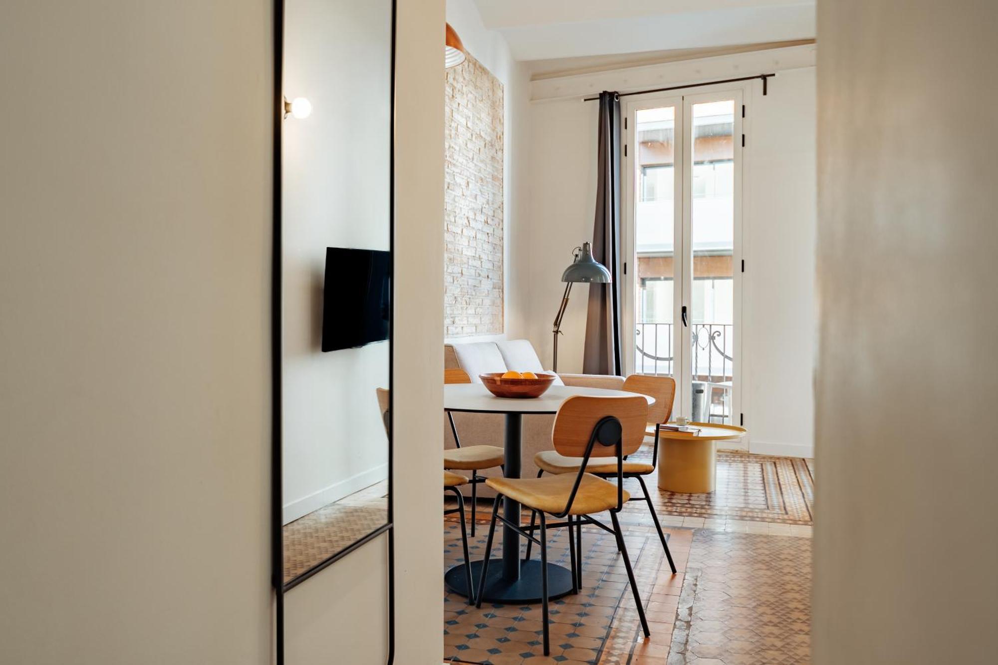 Design Apartments By Olala Homes L'Hospitalet de Llobregat Luaran gambar