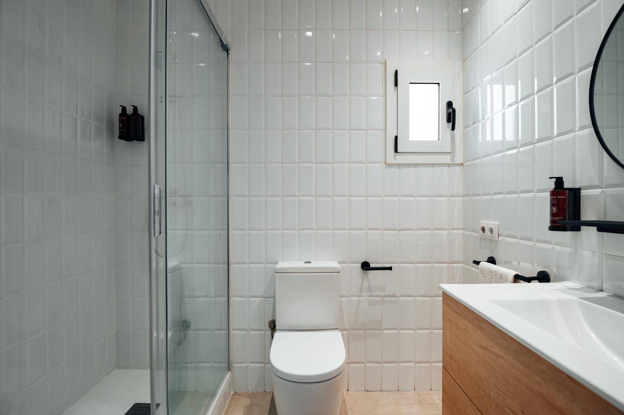 Design Apartments By Olala Homes L'Hospitalet de Llobregat Luaran gambar