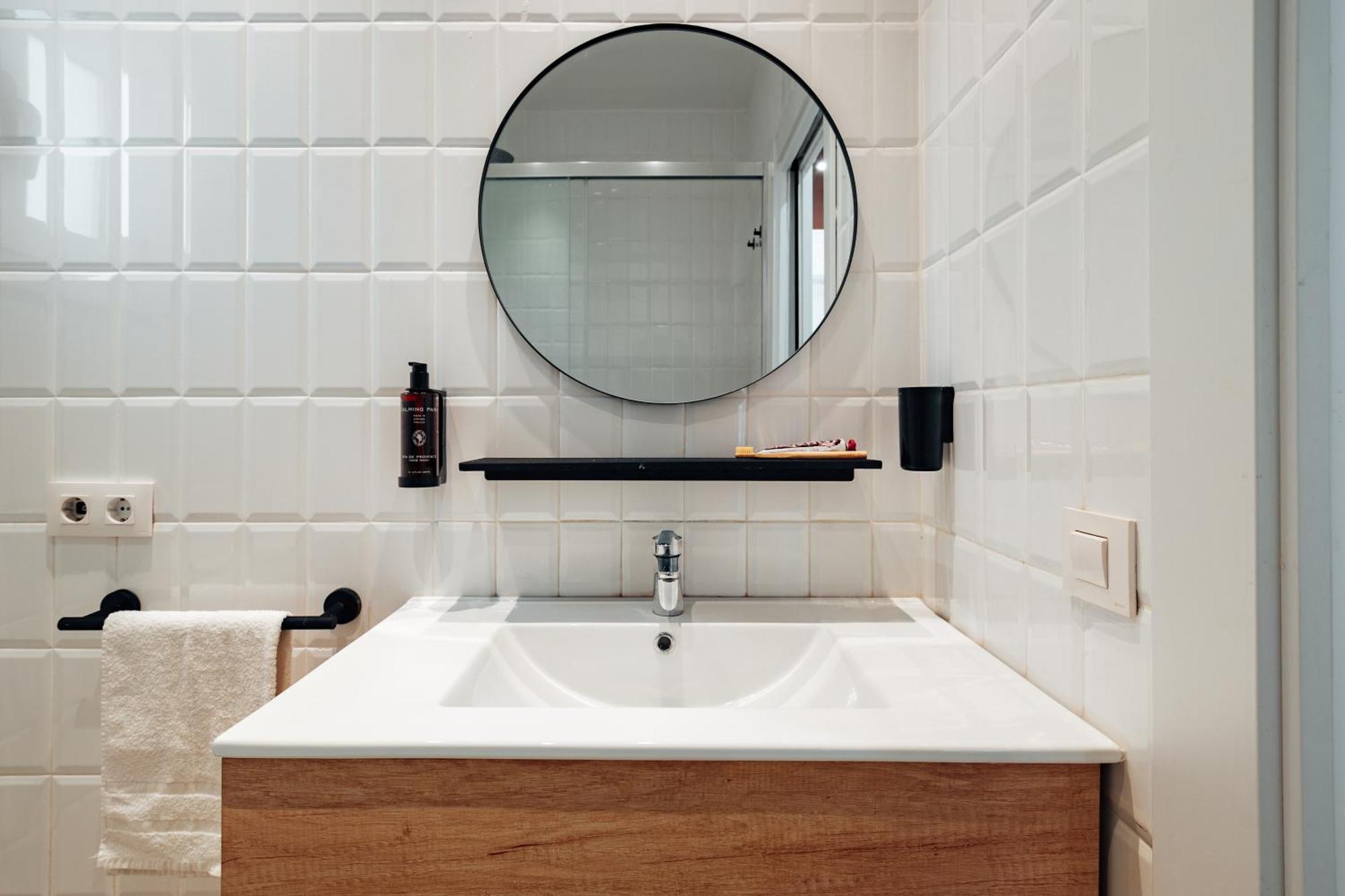 Design Apartments By Olala Homes L'Hospitalet de Llobregat Luaran gambar